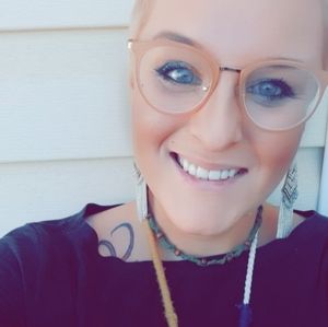 Meet your Posher, Bethany